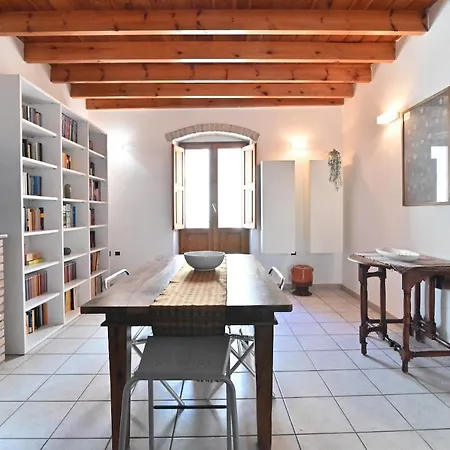 Izzhome Full Center Terrace Daire