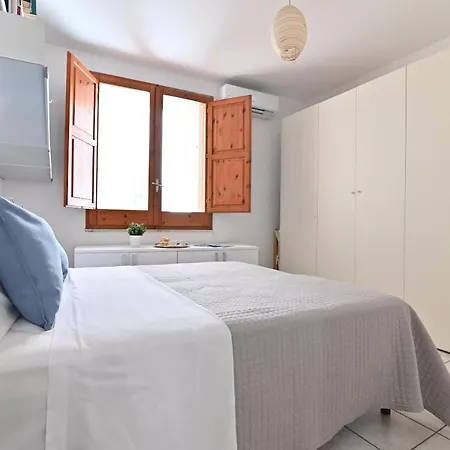 Izzhome Full Center Terrace * Cagliari